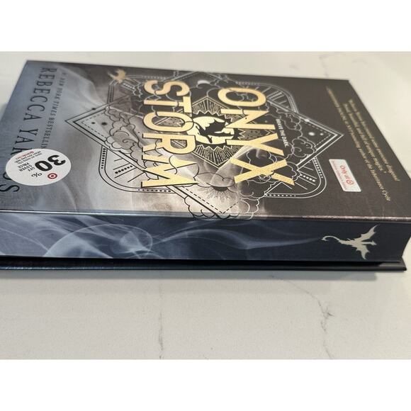 Onyx Storm Rebecca Yarros Target Exclusive Limited Edition Hardcover New W/PIN - Picture 11 of 11